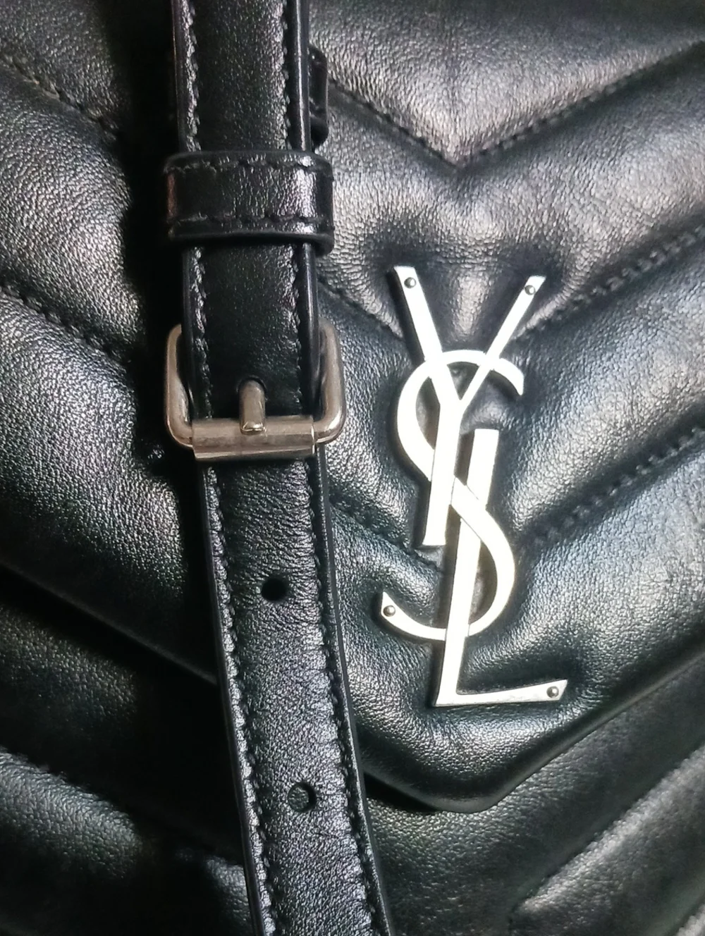 YVES ST LAURENT LOULOU TOP HANDLE BAG MATELASSE